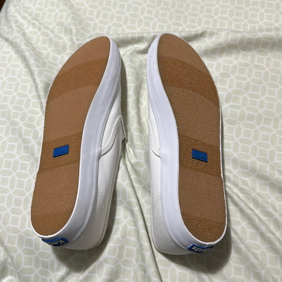 Keds Women’s White Canvas Slip On - Picture 7 of 7